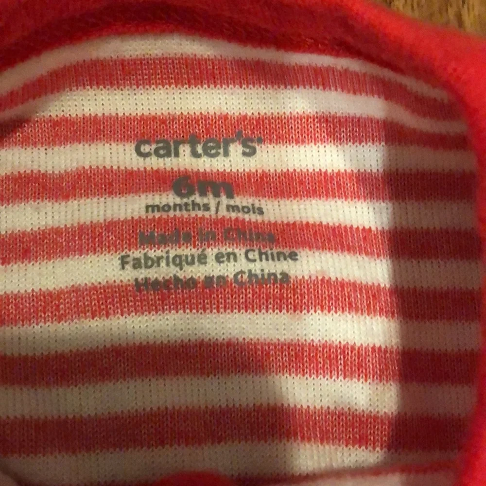 Carter’s Holiday Fleece Sleep n Play size 6 months